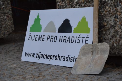 2014 Oprava podloub&iacute;