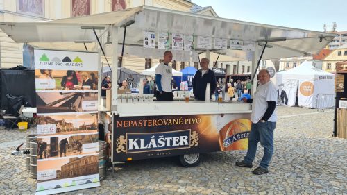 2025-9 Sousedsk&aacute; slavnost